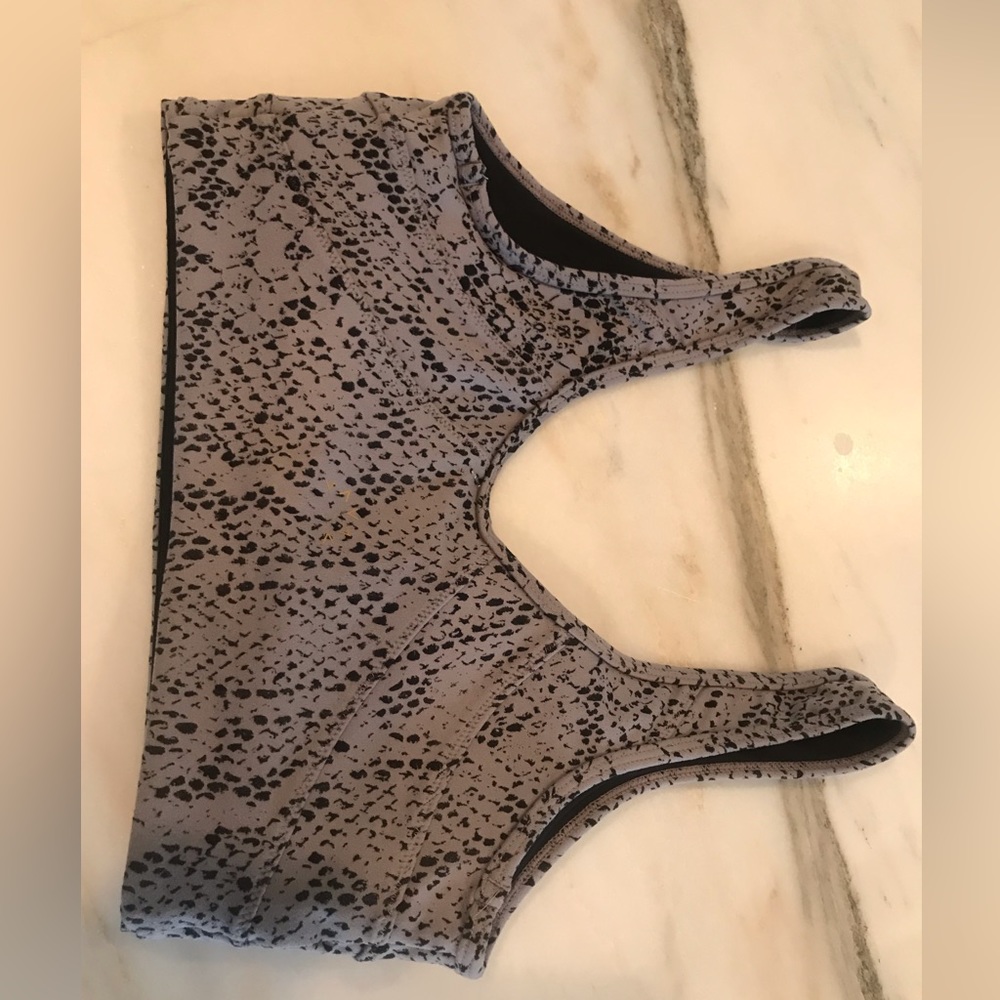 Varley sports bra Xs - Picture 4 of 6